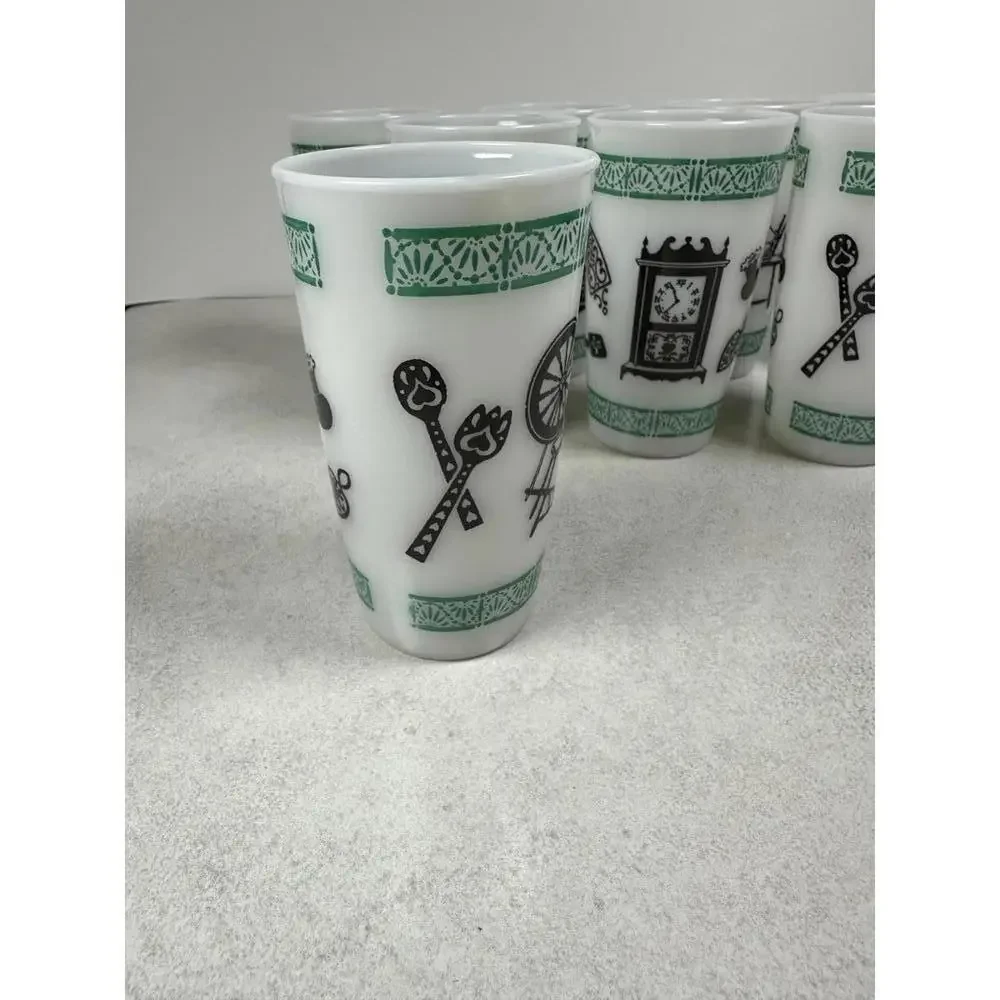 VTG Milk Glass Tumblers Set 8 Kitchen Clock Retro MCM Cottagecore Farmhouse